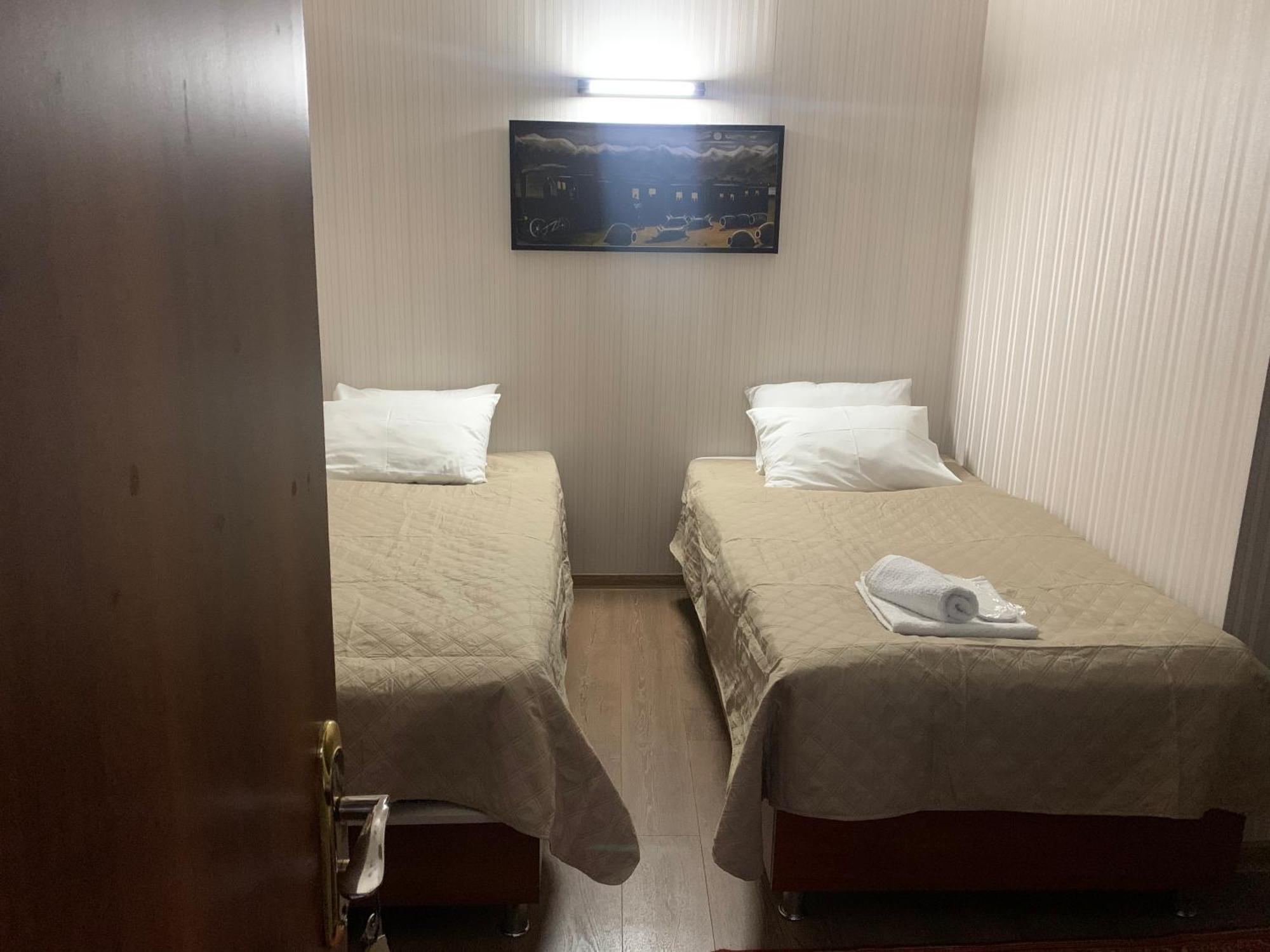 Hotel The Builder 124 第比利斯 外观 照片